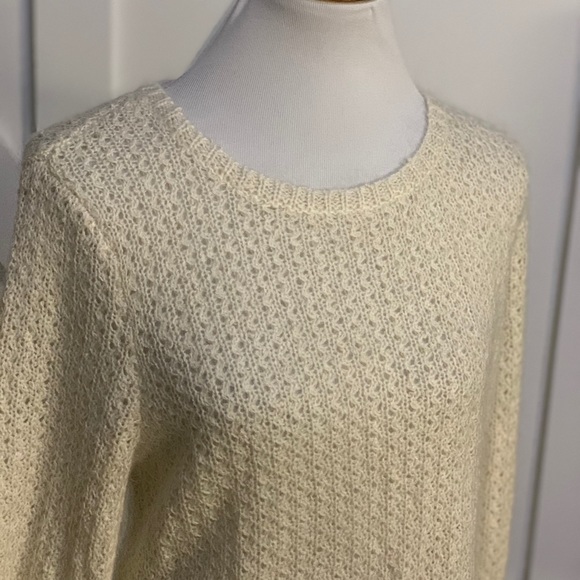 Cream knit sweater - Picture 3 of 8